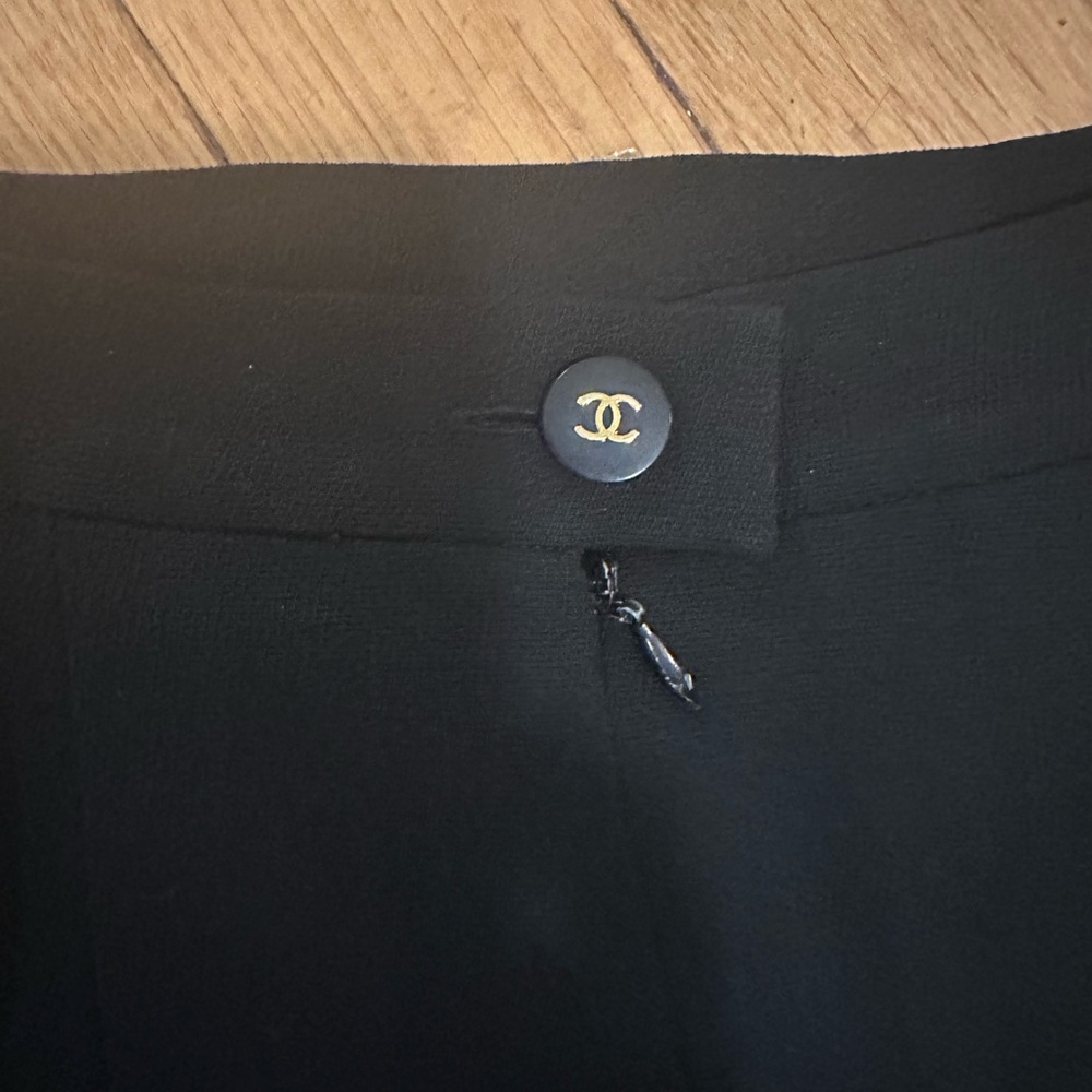 CHANEL Black Knee-Length Skirt